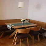 Apartment Haus Gassner *